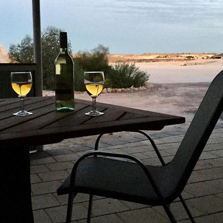 Dug Out B&B Coober Pedy Exterior foto